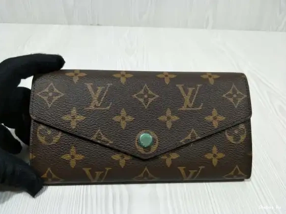 WALLET LOUIS VUITTON SARAH 0517